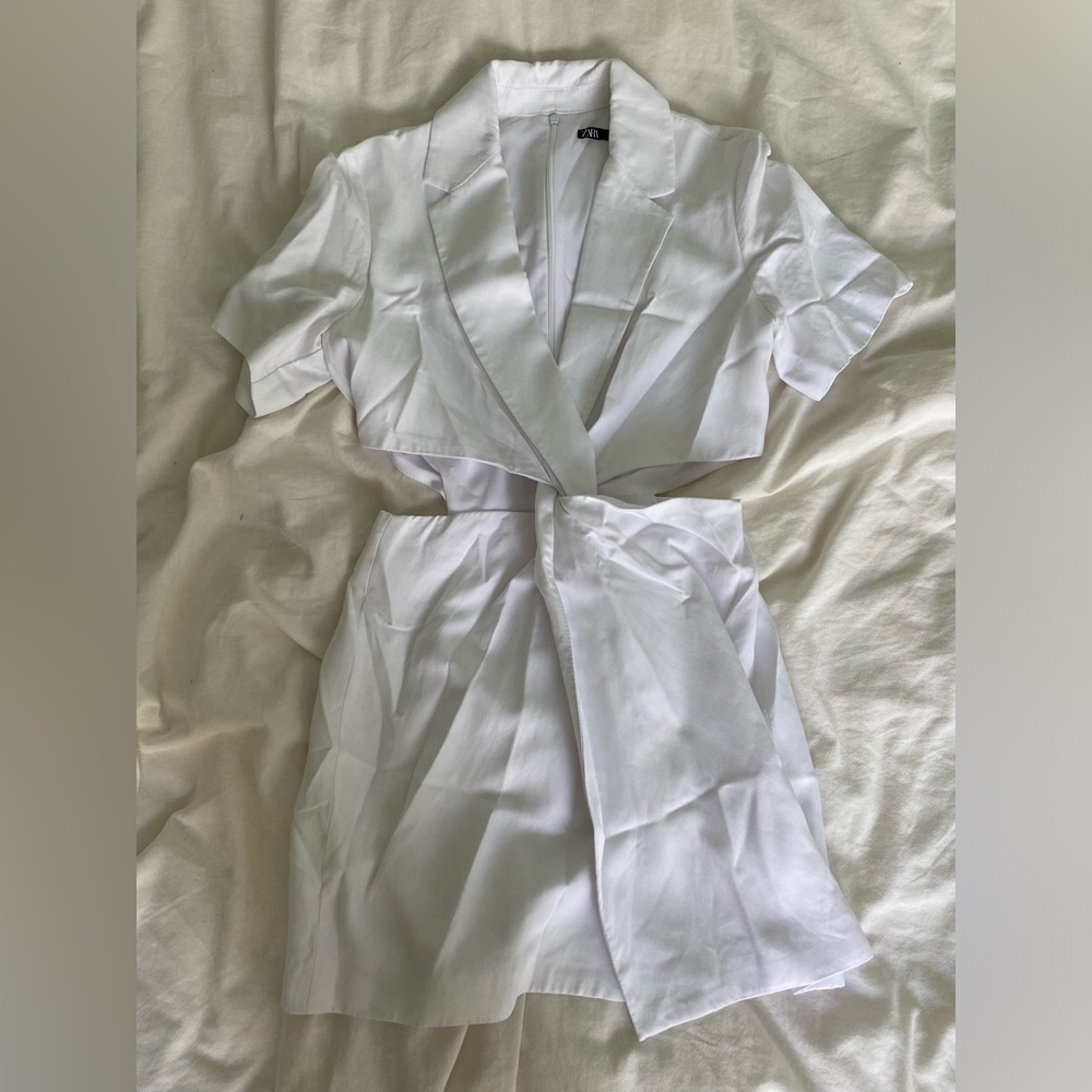 Women’s Zara Cut-Out Mini Dress